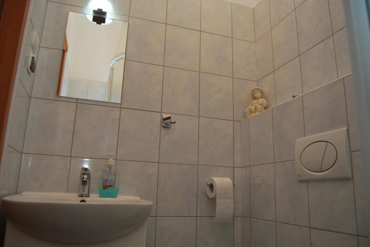 Noclegi Viktor Kalwaria Zebrzydowska Cameră foto